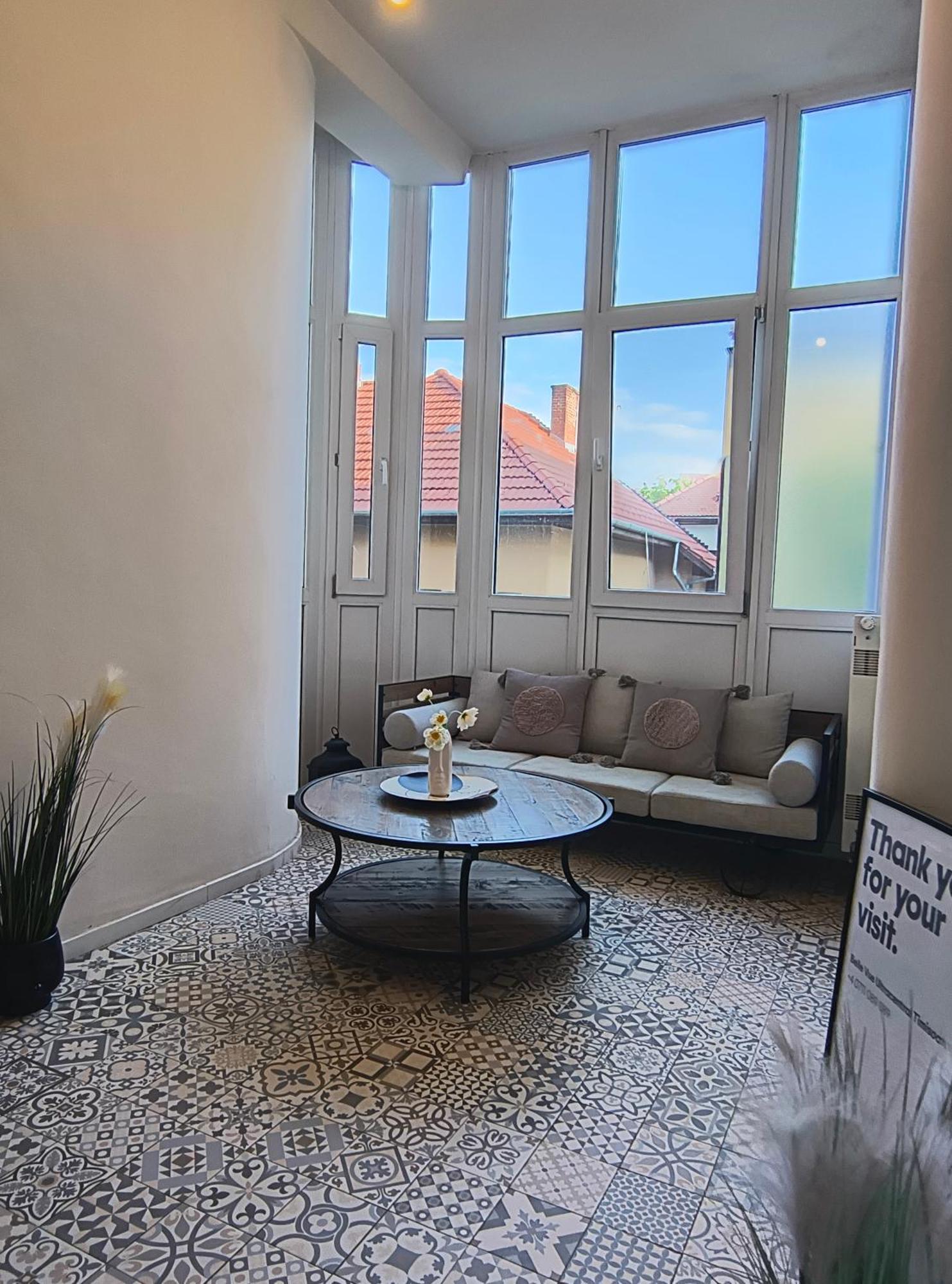 Timisoara Central Vibes Belle Vue Apartments Luaran gambar